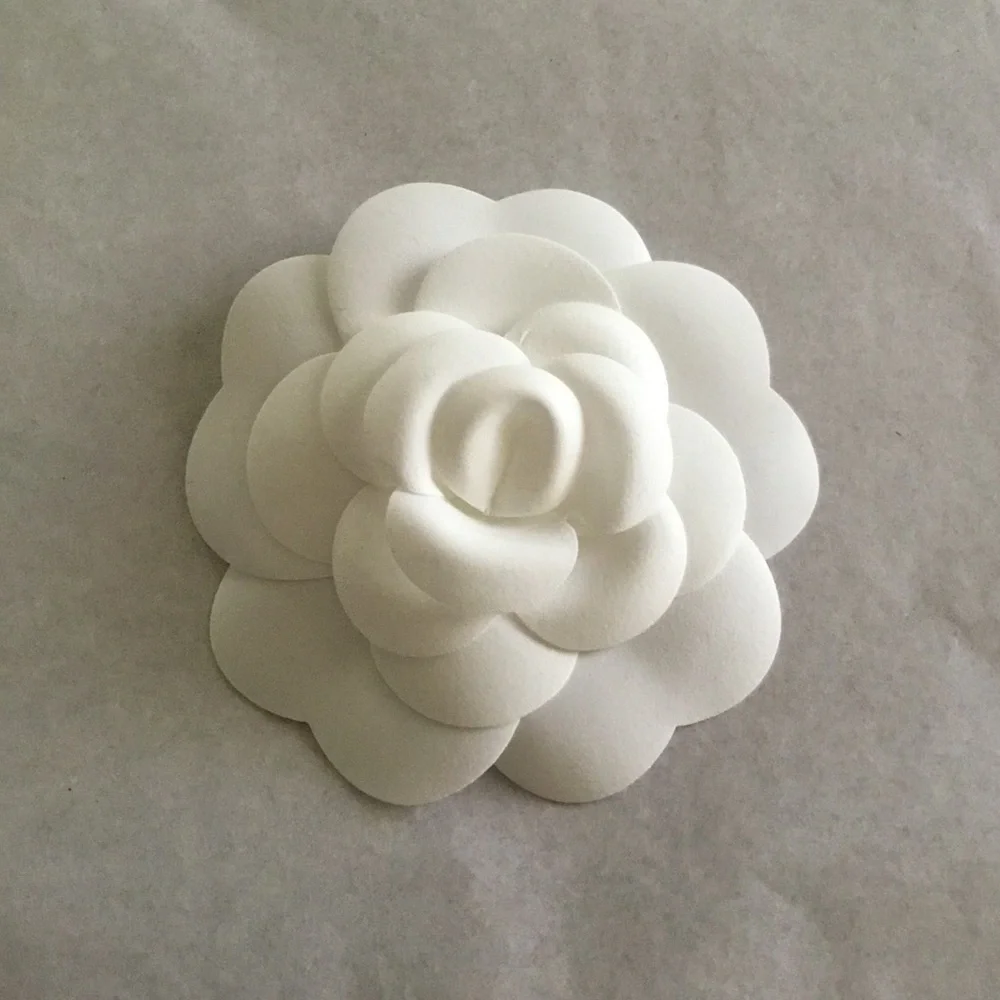 CHANEL CAMELLIA WHITE SOFT FLOWER SEAL OPEN AND WILL STILL STICK